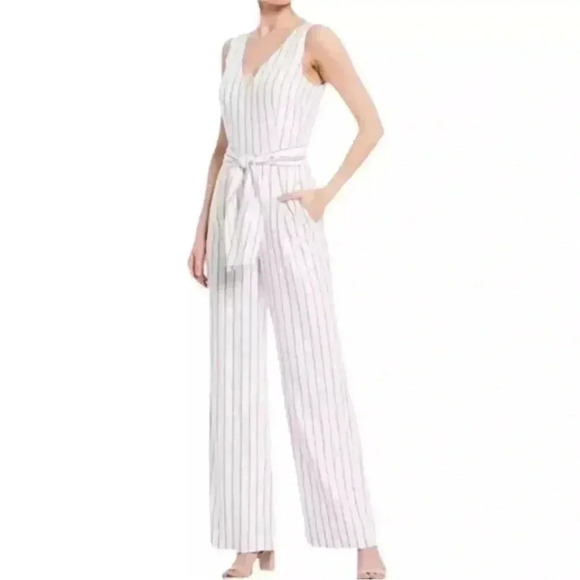 ANTONIO MELANI White Stripe Jumpsuit Size 4 Sleeveless Wide Leg Belted V Neck - Picture 1 of 9